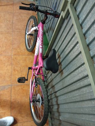 Bicicleta infantil NEON rosa