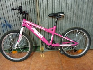 Bicicleta infantil NEON rosa