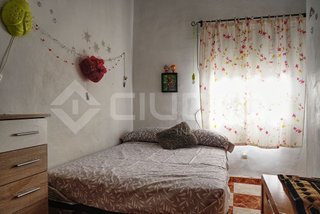 Casa adosada en venta en Coria del Río
