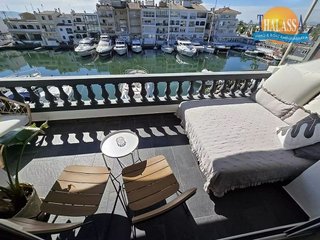 Piso en venta en Empuriabrava en Castelló d´Empúries