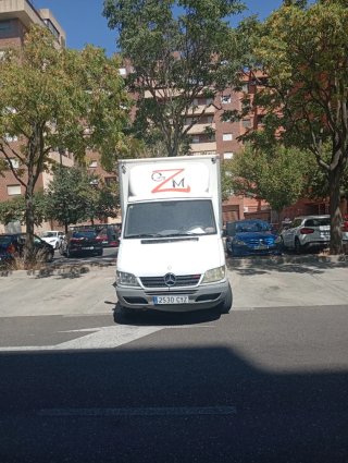 Mercedes-Benz Sprinter 2005