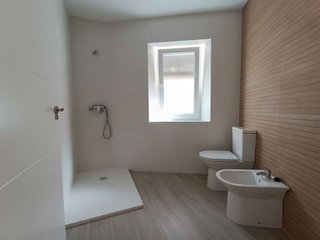 Casa adosada en venta en Hellín