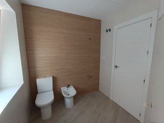 Casa adosada en venta en Hellín