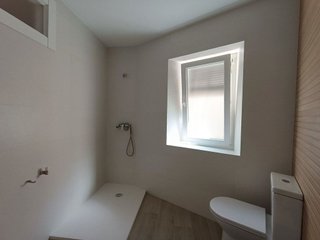 Casa adosada en venta en Hellín