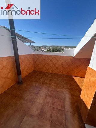 Chalet en venta en El Valle en Lucena