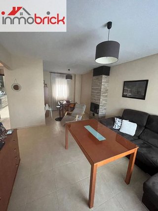 Chalet en venta en El Valle en Lucena