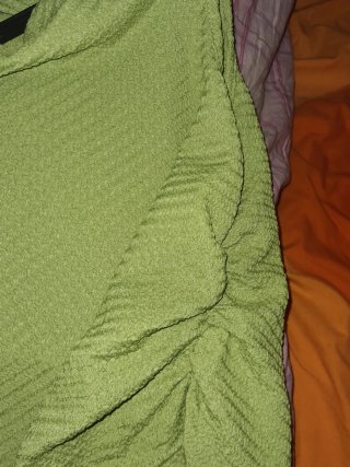 Canotta verde con drappeggio