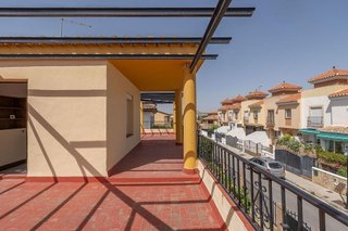 Chalet en venta en Ogíjares