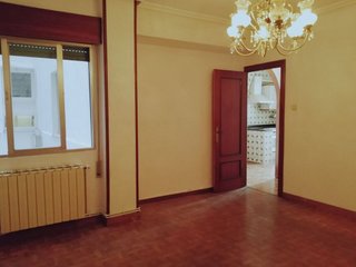 Piso en venta en Inmobiliaria - Barreda en Torrelavega
