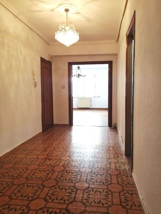 Piso en venta en Inmobiliaria - Barreda en Torrelavega