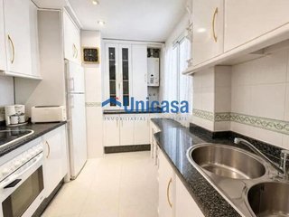 Piso en venta en El Cónsul - Ciudad Universitaria en Málaga