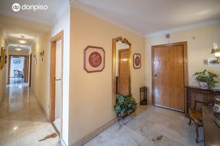 Piso en venta en Camino de Ronda - Rosaleda en Granada