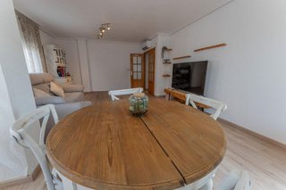 Piso en venta en Catral