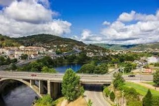 Piso en venta en Centro en Ourense