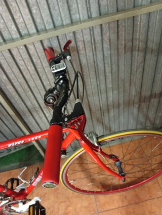 Bicicleta Urbana Roja