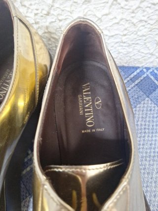 Zapatos Valentino Dorados