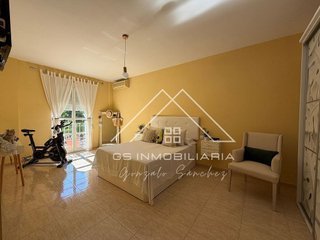 Casa adosada en venta en El Carmen - La Barrera en Lucena
