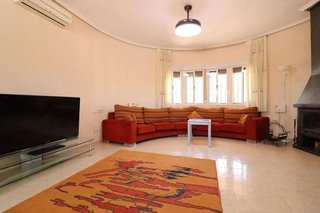 Chalet en venta en Catral