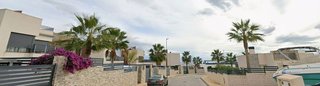 Casa adosada en venta en Cala de Finestrat en Finestrat