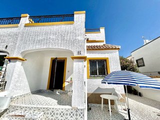 Casa adosada en venta en Altos - La Florida en Orihuela