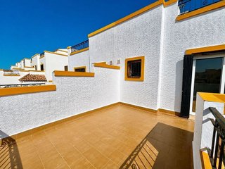 Casa adosada en venta en Altos - La Florida en Orihuela