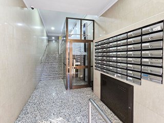Piso en venta en Parque Ayala - Jardín de la Abadía - Huelín en Málaga