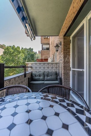 Piso en venta en Acacias en Madrid