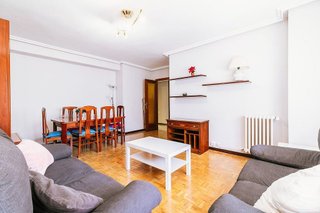 Piso en venta en Santo Domingo y San Martín  en Huesca
