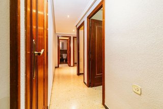 Piso en venta en Santo Domingo y San Martín  en Huesca