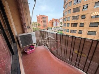 Piso en venta en Este en Castellón de la Plana