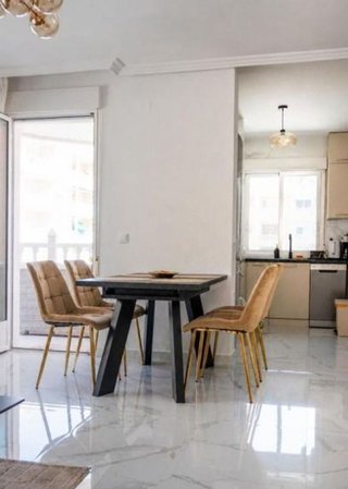 Piso en venta en Playa del Cura en Torrevieja