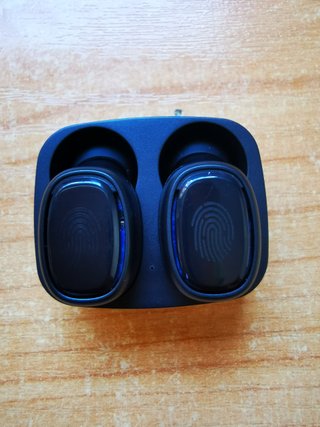 Auriculares Bluetooth Negros