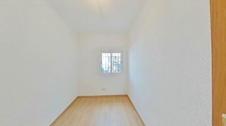 Piso en venta en Simancas en Madrid