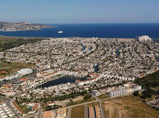 Chalet en venta en Empuriabrava en Castelló d´Empúries