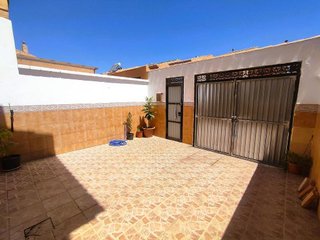 Casa adosada en venta en San García en Algeciras