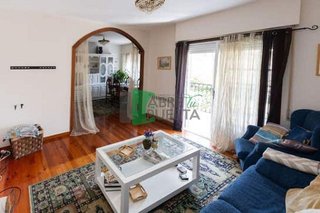 Chalet en venta en Ribadavia