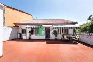 Chalet en venta en Ribadavia