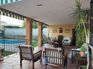 Chalet en venta en Montequinto en Dos Hermanas