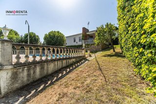 Chalet en venta en Villa del Prado