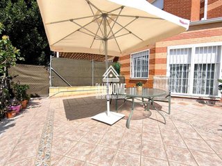 Chalet en venta en Meco pueblo en Meco
