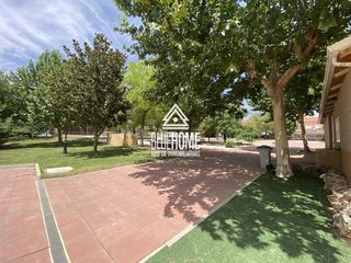 Chalet en venta en Meco pueblo en Meco