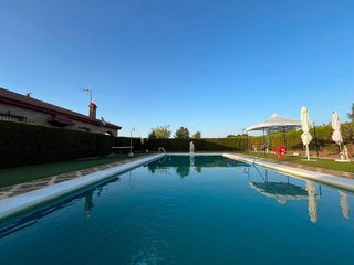 Casa rural en venta en Carmona