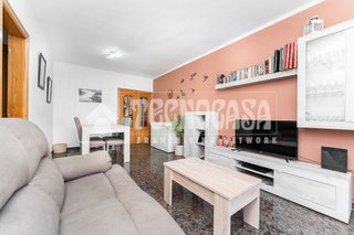 Piso en venta en Les Planes en Sant Joan Despí