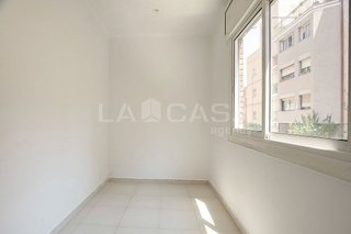 Piso en venta en Pubilla Cases en Hospitalet de Llobregat, L´