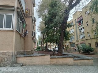 Piso en venta en Les Planes en Hospitalet de Llobregat, L´