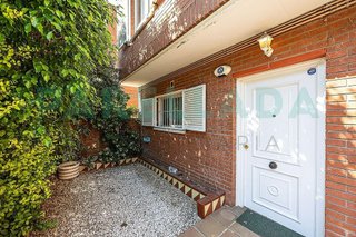 Casa adosada en venta en Bufalà en Badalona