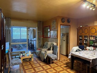 Casa adosada en venta en Centre en Rubí