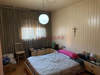 Casa adosada en venta en Centre en Rubí