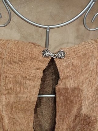 Capa medieval beige/marrón talla única