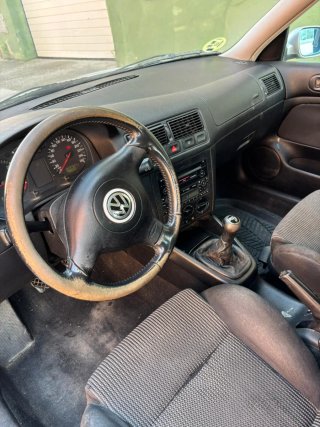 Volkswagen Golf 2001